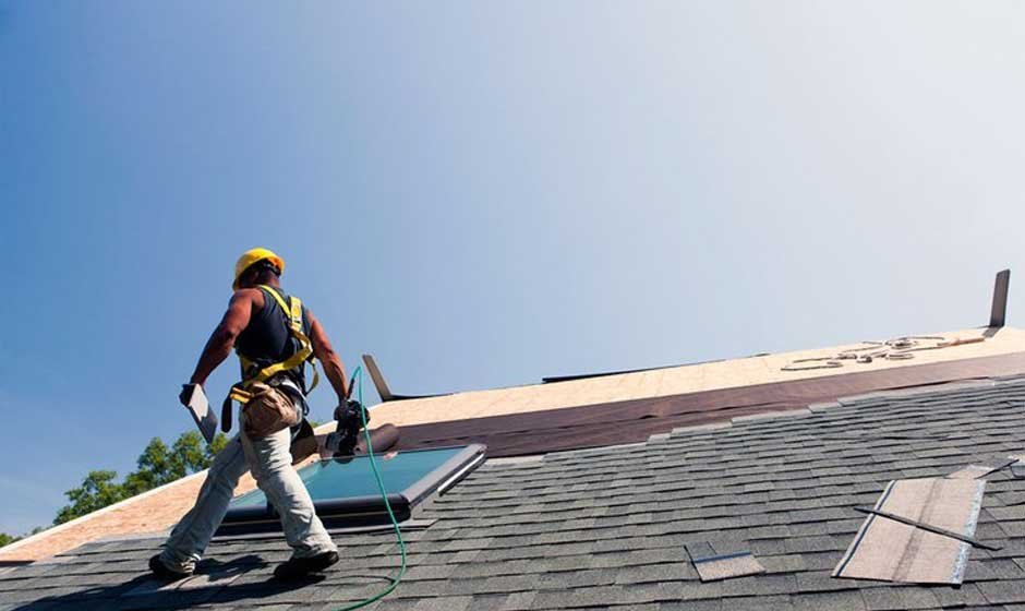 How Advanced Tools Elevate Professional Roof Inspections After a Hurricane