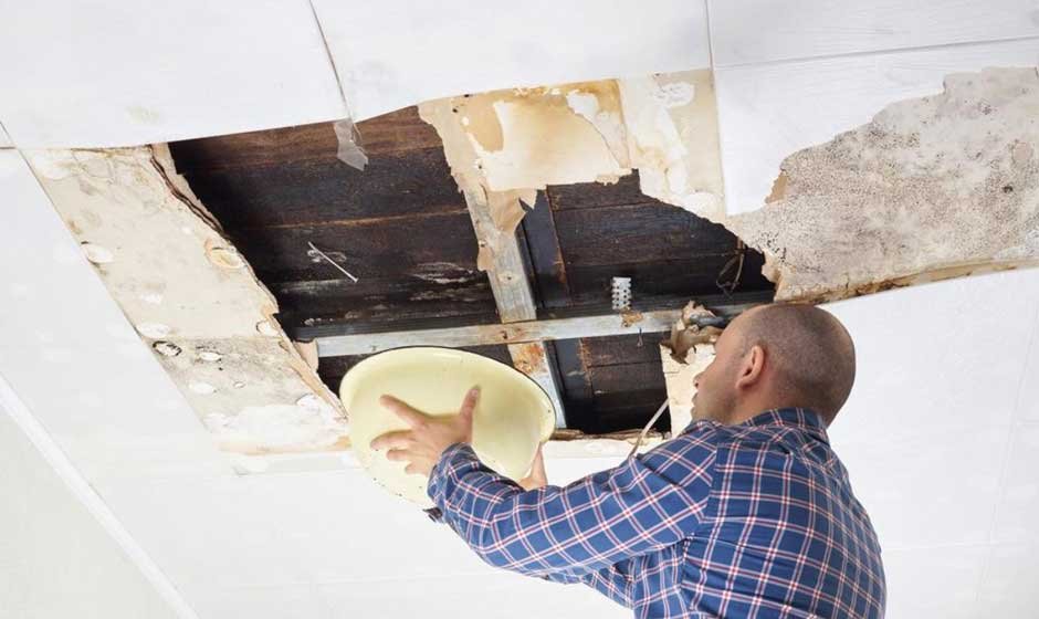 Why Ignoring Roof Leak Symptoms in St. Louis Is Risky