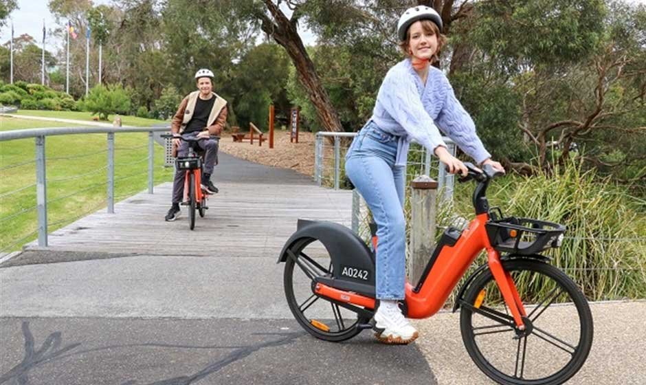 Why Melbourne's Cyclists Are Turning to E-Bikes for Both Fun and Function