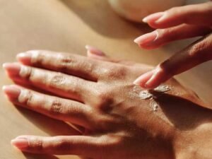 How to Restore Soft, Smooth Hands with a Vitamin-Enriched Hand Balm