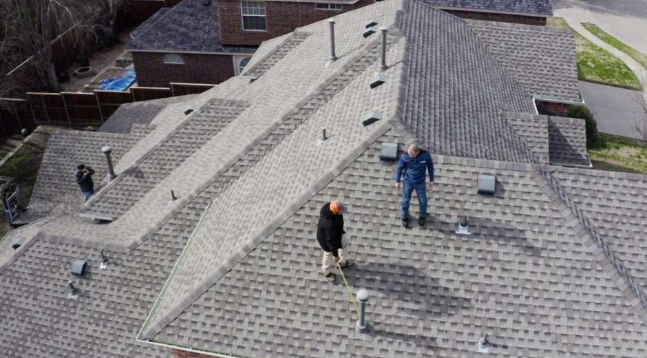 The Ultimate Roof Maintenance Guide: How to Extend Its Lifespan